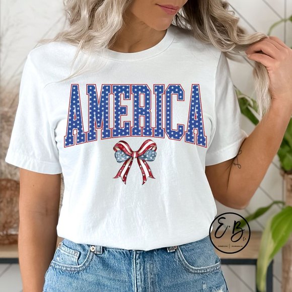 NEW Fourth of July Patriotic Flag America Bow July 4th Crewneck Graphic T-shirt - Picture 2 of 4